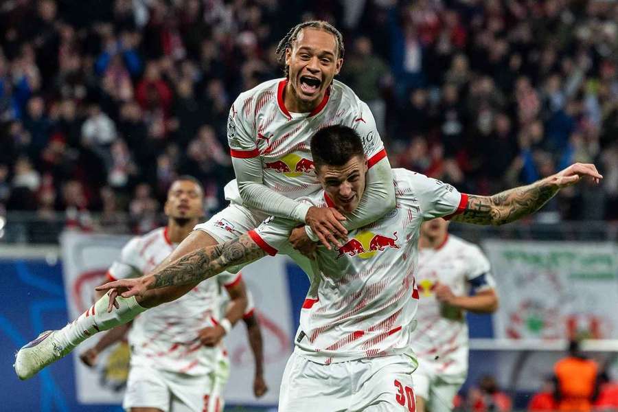 Xavi Simons a Benjamin Šeško patří mezi nejžhavější zboží na evropském trhu.