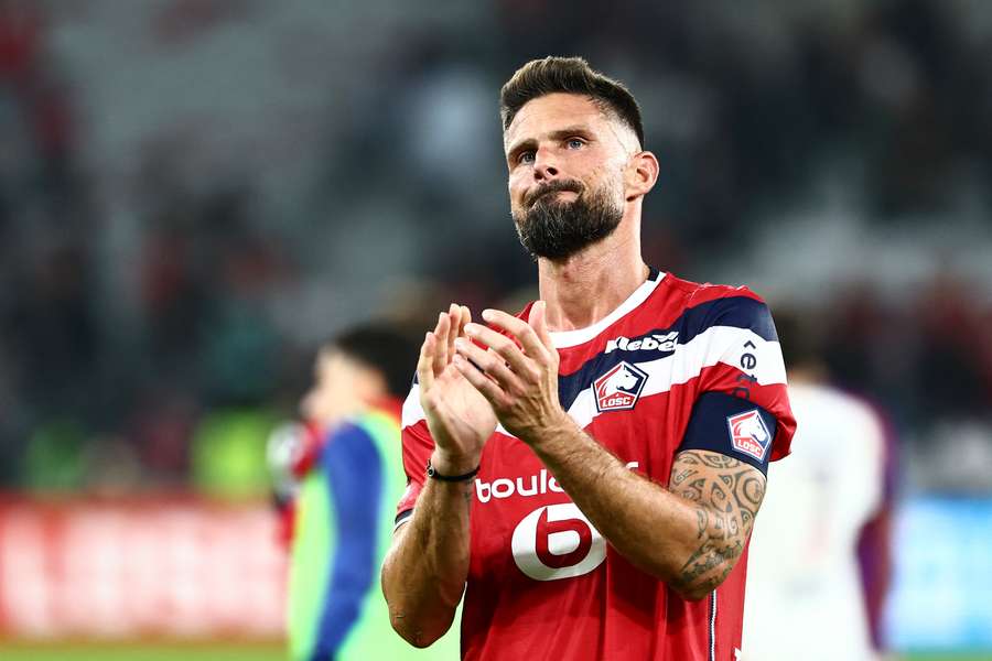 Olivier Giroud avec Lille après la rencontre de la J2 face à Paris.