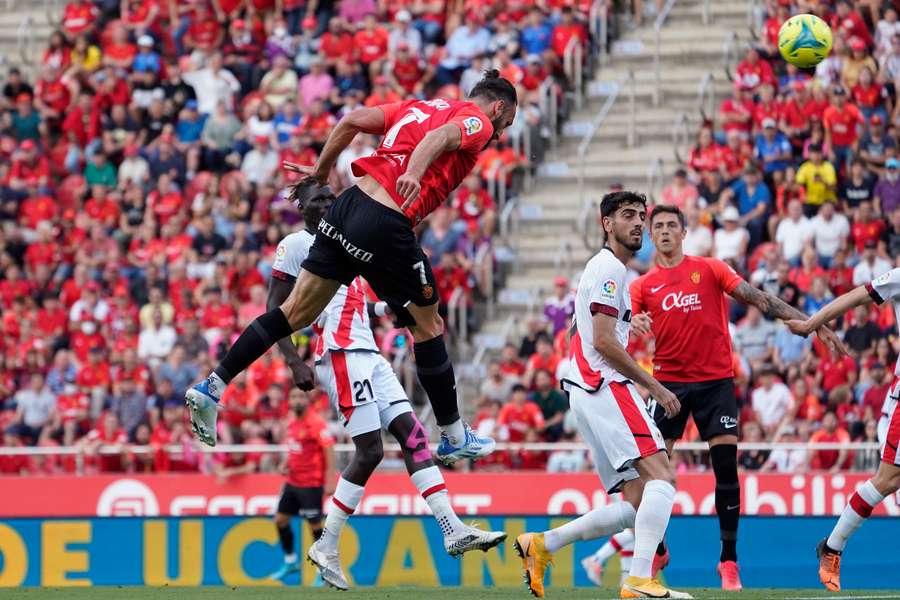 Muriqi heads the opener to give Mallorca the lead against Rayo Vallecano