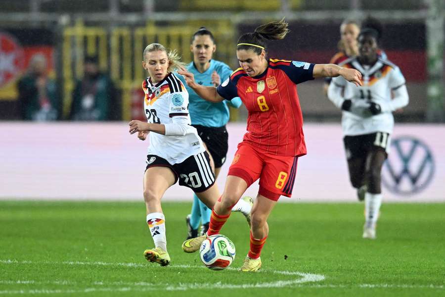 L'Espagne résiste à l'Allemagne en finale aller de la Ligue des nations L'Espagne résiste à l'Allemagne en finale aller de la Ligue des nations