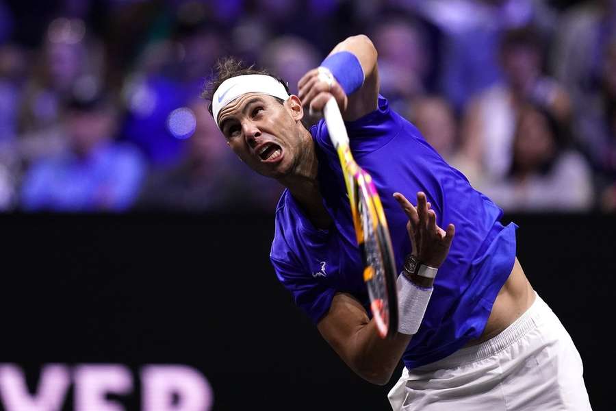 Skadet Rafael Nadal bliver opereret i hoften