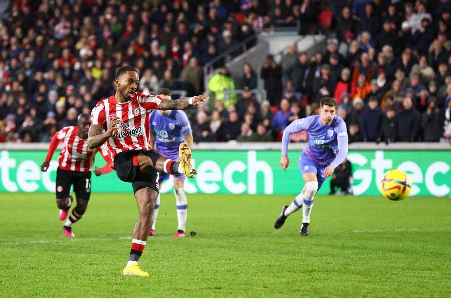 Ivan Toney opened the scoring from the spot