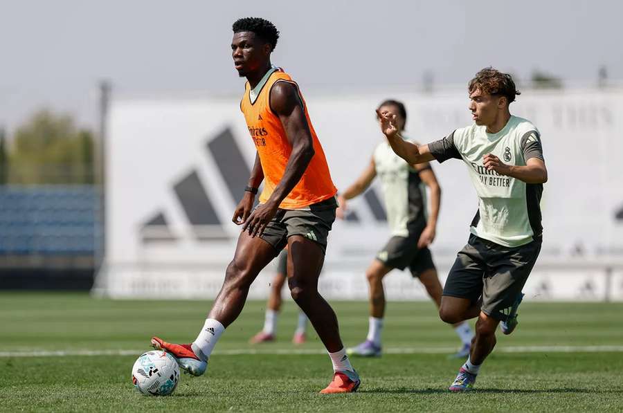 Thiago Pitarch repite en la convocatoria del Real Madrid para el viaje a Oviedo