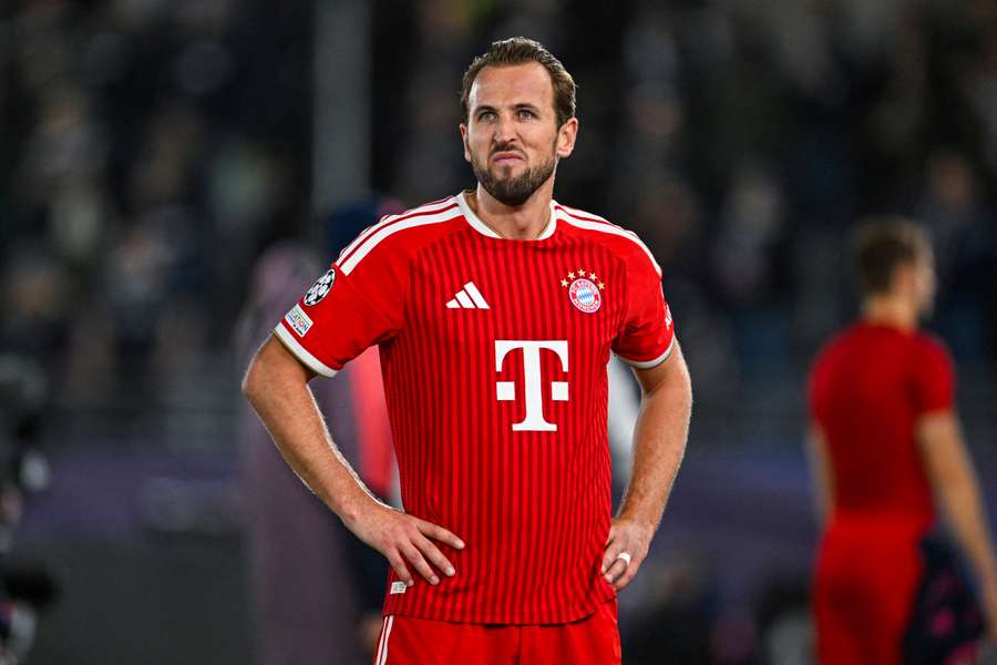 Gols de Kane foram insuficientes para Bayern manter 100% Gols de Kane foram insuficientes para Bayern manter 100%