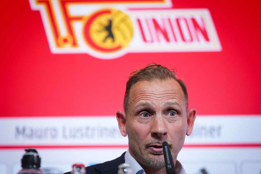 Lustrinelli wollte bewusst vorher keinen Kontakt mit Ex-Trainer Fischer Lustrinelli wollte bewusst vorher keinen Kontakt mit Ex-Trainer Fischer