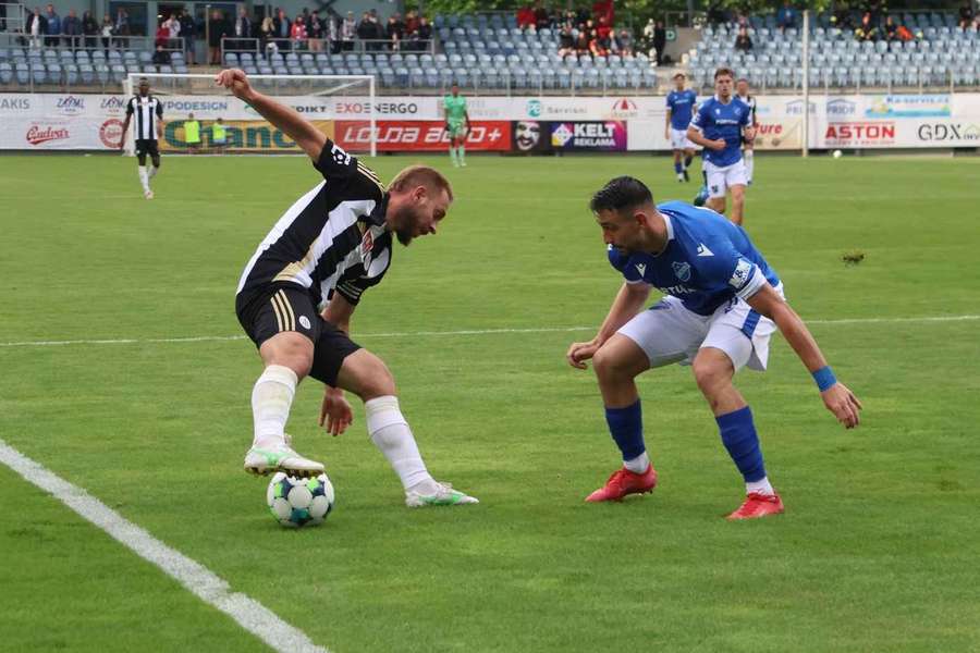 České Budějovice nedostaly licenci a opouštějí ChNL, padáka dostává i rezerva Jihočechů.