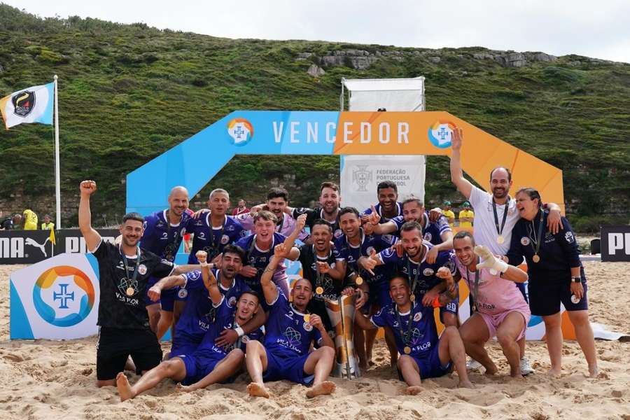 Vila Flor vence Sótão e conquista Supertaça