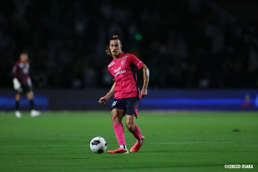 Irvine playing for Cerezo Osaka Irvine playing for Cerezo Osaka