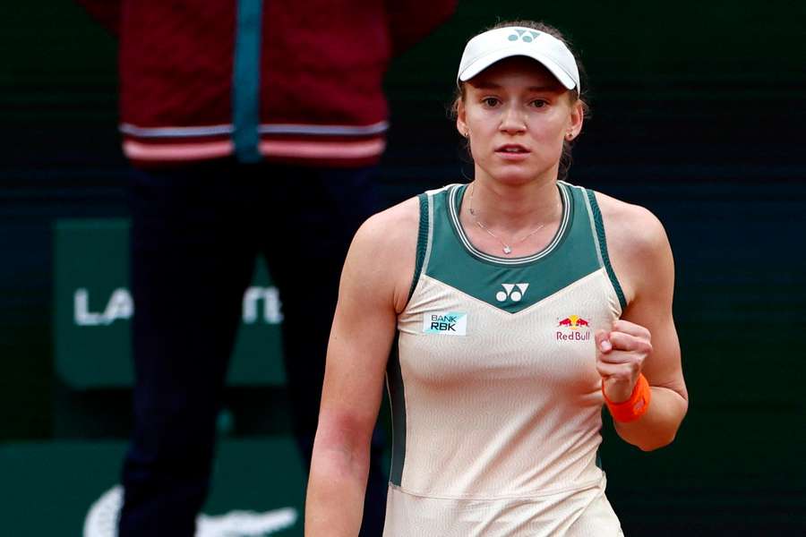 Elena Rybakina is the only player to beat Iga Swiatek on clay this year
