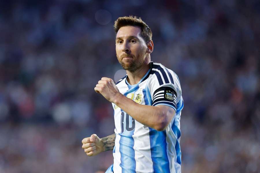Messi fez a diferença com pouco tempo em campo Messi fez a diferença com pouco tempo em campo