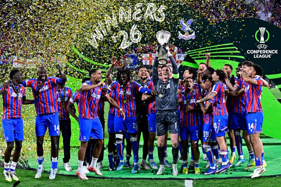 Crystal Palace, câștigătoarea ediției 2025/2026 din Conference League, după finala de la Leipzig câștigată cu Rayo Vallecano Crystal Palace, câștigătoarea ediției 2025/2026 din Conference League, după finala de la Leipzig câștigată cu Rayo Vallecano