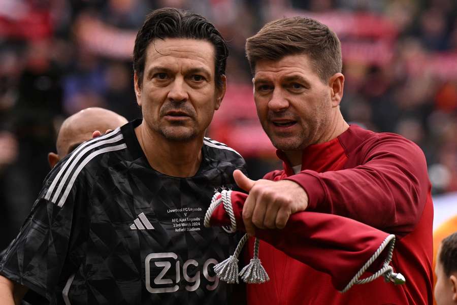 Jari Litmanen en Steven Gerrard waren van de partij in Liverpool