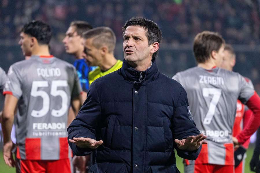 Cristi Chivu liniștește galeria