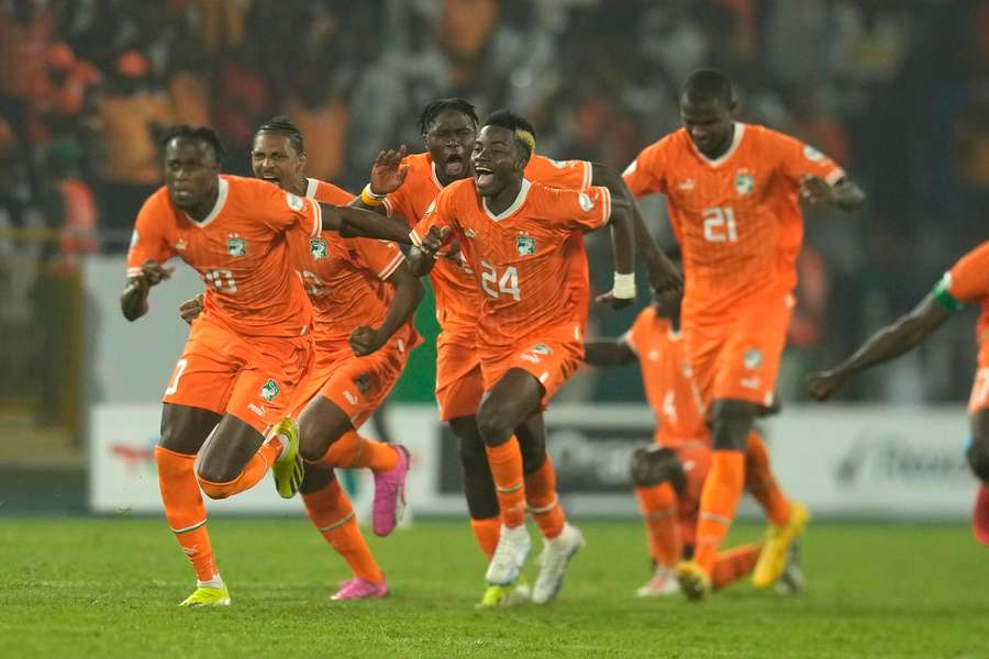 Ivoorkust viert de zege na strafschoppen