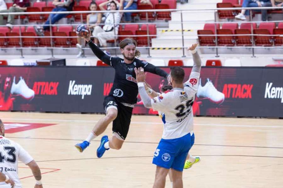 CS Dinamo București continuă seria victoriilor în campionat