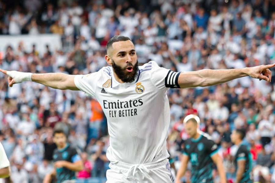 Benzema vollendete seinen Hattrick in 42 Minuten.