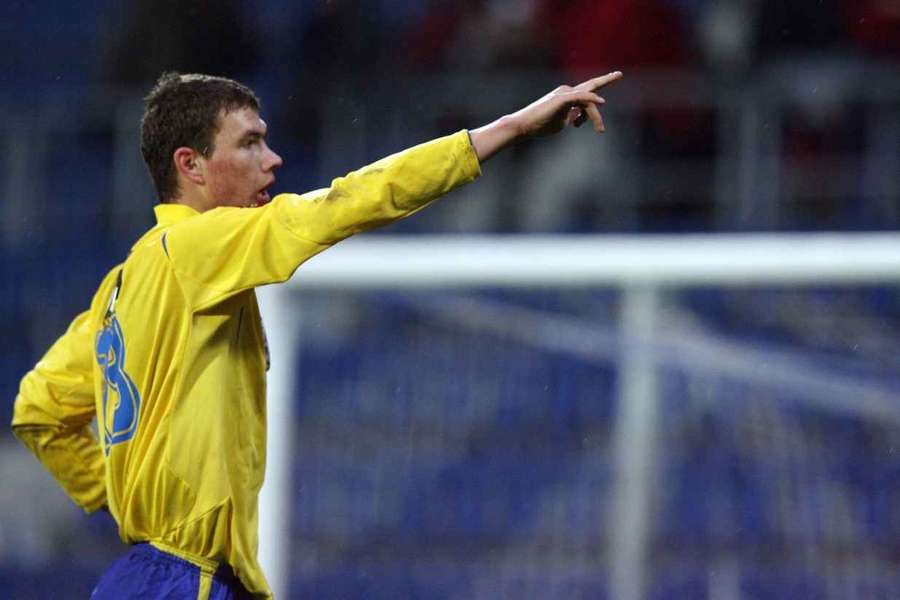 Kanonýr Edin Džeko nastartoval svou velkou kariéru v Teplicích. Kanonýr Edin Džeko nastartoval svou velkou kariéru v Teplicích.