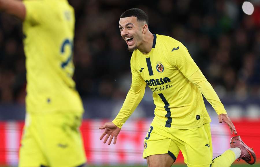 Georges Mikautadze, jugador del Villarreal, celebra el gol que anotó en su último partido frente al Levante. Georges Mikautadze, jugador del Villarreal, celebra el gol que anotó en su último partido frente al Levante.