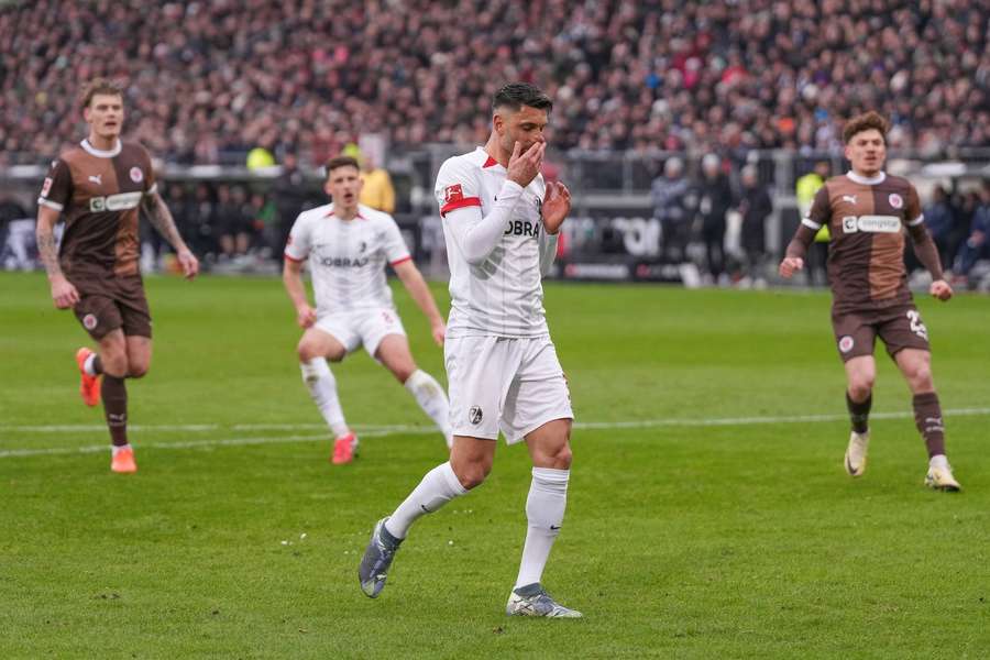 Der SC Freiburg vergab bereits ihren sechsten Elfmeter in Folge in der Bundesliga.