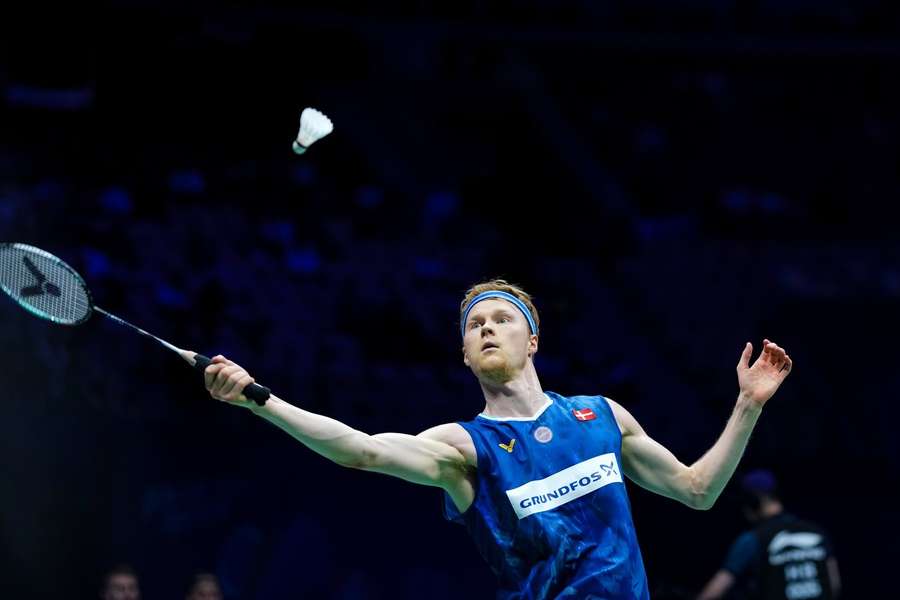 Anders Antonsen cruised into the quarter-final in Korea