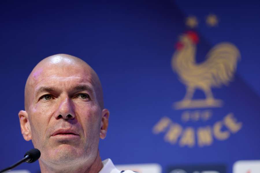 Zinédine Zidane ante la prensa este jueves. Zinédine Zidane ante la prensa este jueves.