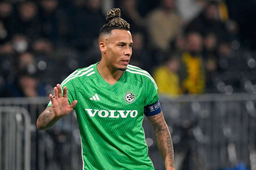 Chery tijdens een play-off-wedstrijd in de Champions League voor Haifa