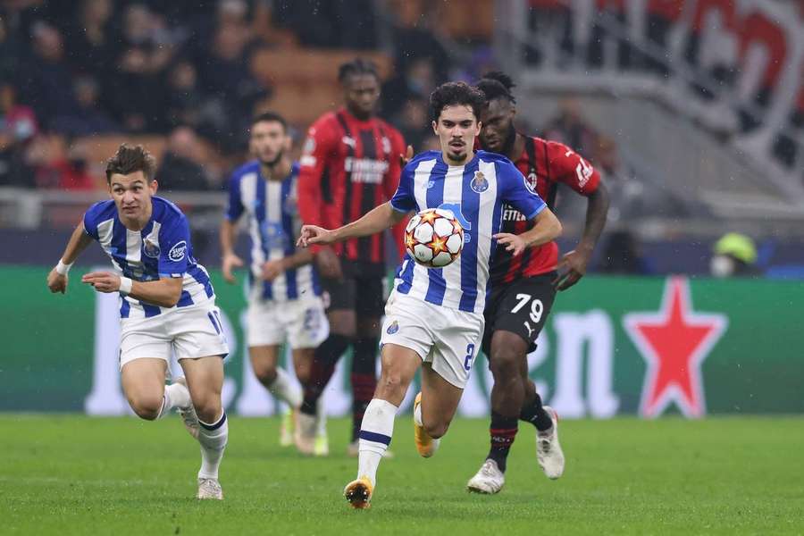 Vitinha demorou a se firmar no Porto Vitinha demorou a se firmar no Porto