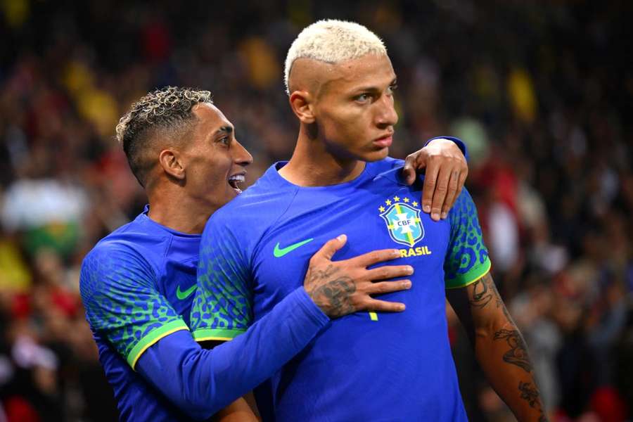 Richarlison foi vítima de ato racista após marcar em goleada do Brasil sobre a Tunísia