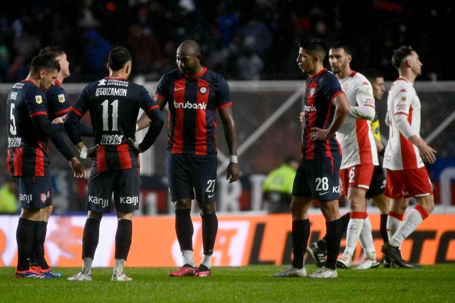 Huracán e San Lorenzo ficaram pelo empate