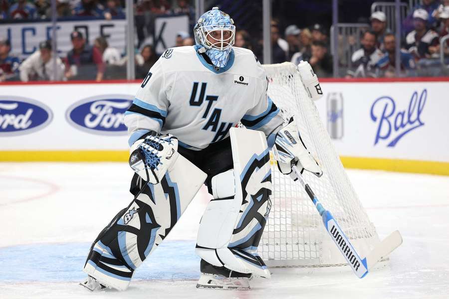 Vejmelka zapsal sedmou nulu v NHL. Vejmelka zapsal sedmou nulu v NHL.