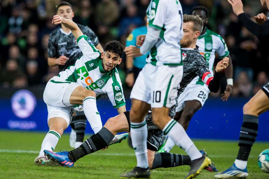 Ricardo Pepi scoort de 1-0 voor FC Groningen