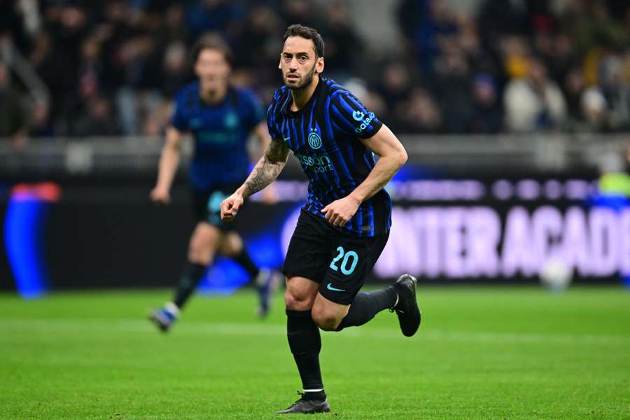 Hakan Calhanoglu Hakan Calhanoglu