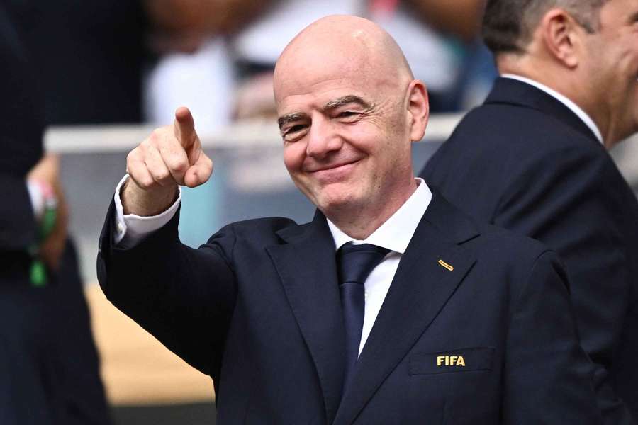 Gianni Infantino je v poslední době terčem kritiky. Gianni Infantino je v poslední době terčem kritiky.