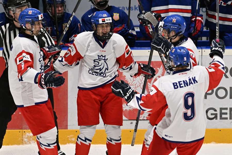 Česká radost po gólu. (Archivní foto)