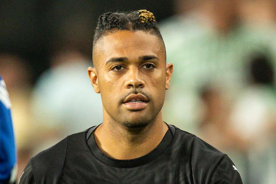 Mariano, antes de un partido con el Alavés Mariano, antes de un partido con el Alavés