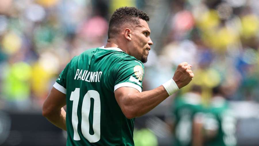 Paulinho foi o grande herói do Palmeiras nas oitavas de final Paulinho foi o grande herói do Palmeiras nas oitavas de final