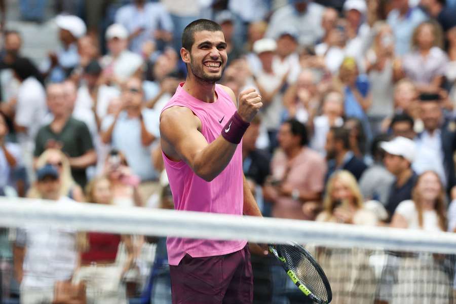 Alcaraz eliminou Djokovic nas meias-finais