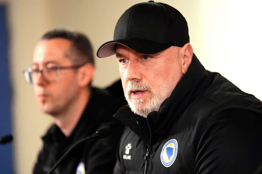 Bosenský kouč nebyl spokojený s vytížením Tahiroviče. Bosenský kouč nebyl spokojený s vytížením Tahiroviče.