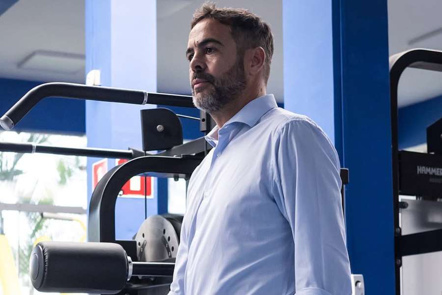 Artur Jorge conhece estrutura da Toca da Raposa 2