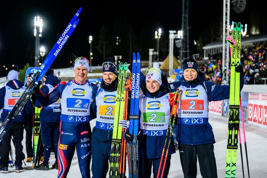 Nóri triumfovali v prvej štafete ročníka. Nóri triumfovali v prvej štafete ročníka.