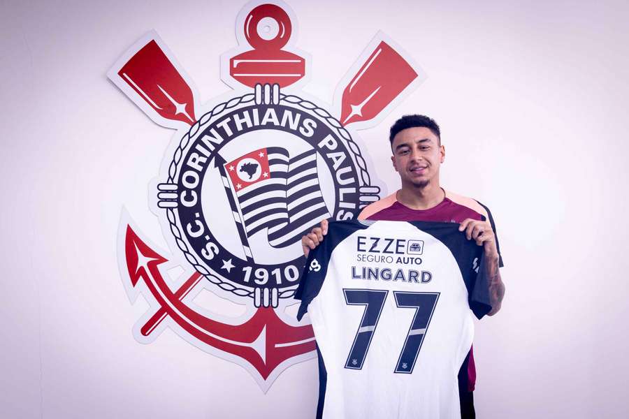 Former Man Utd star Jesse Lingard completes move to Corinthians