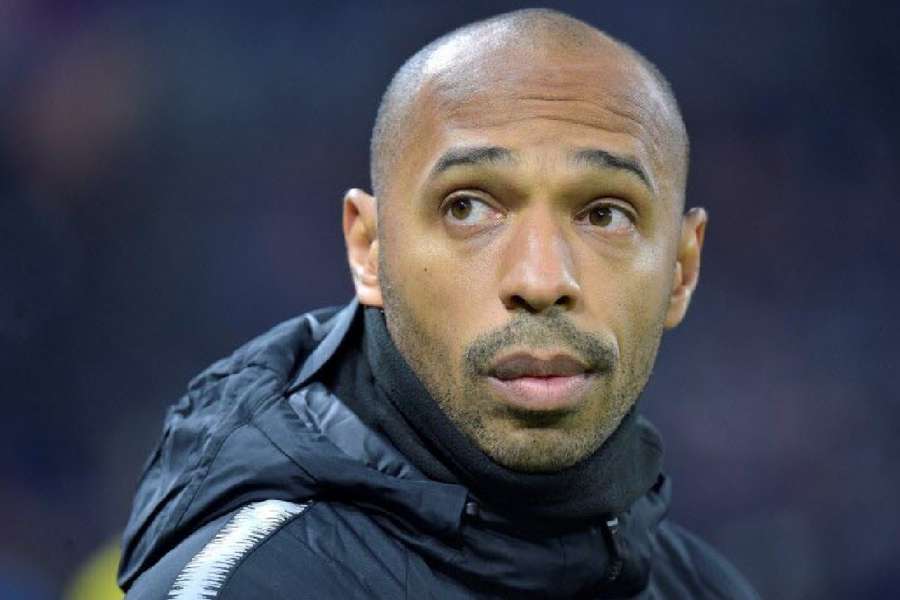 Thierry Henry ne succèdera pas à Roberto Martinez