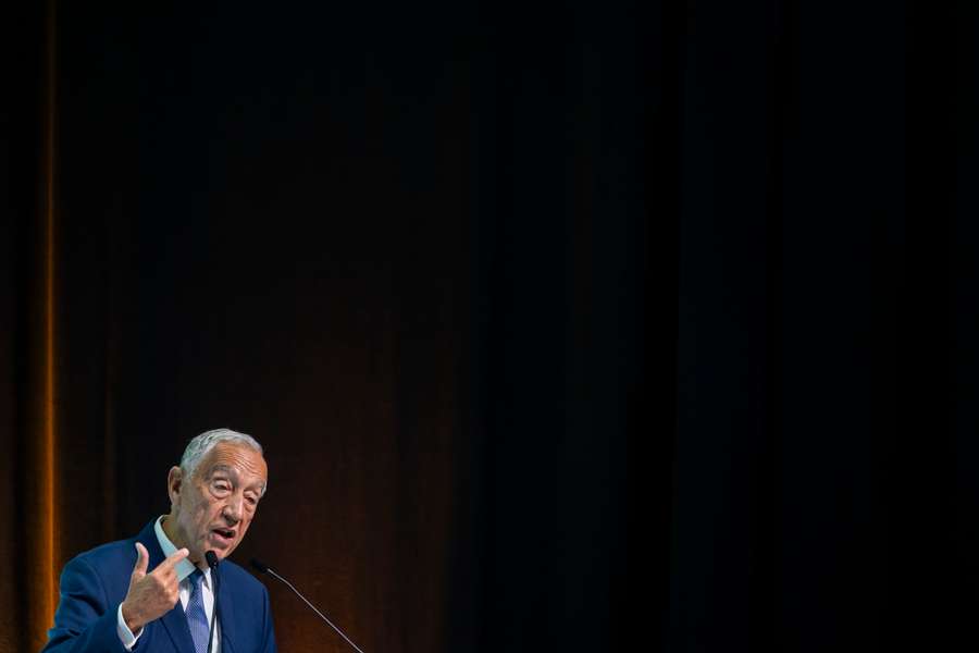 Presidente da República lamenta morte do antigo hoquista e ídolo Júlio Rendeiro