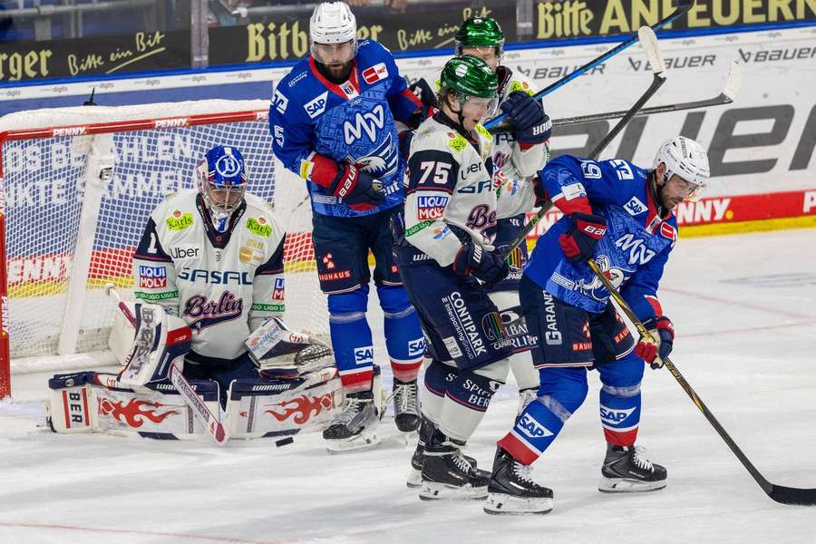 Erste Niederlage für Eisbären Berlin