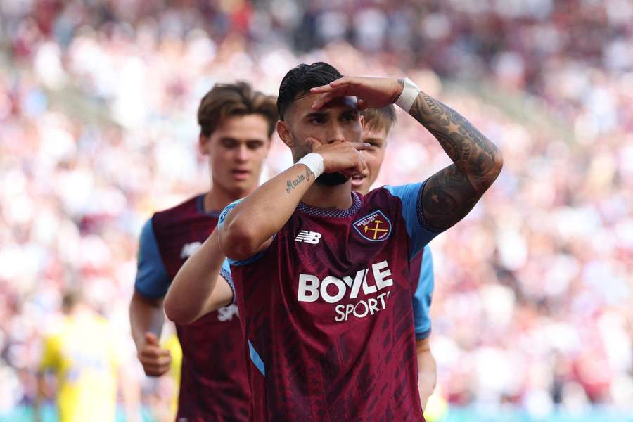 Taty Castellanos bisou na vitória do West Ham Taty Castellanos bisou na vitória do West Ham