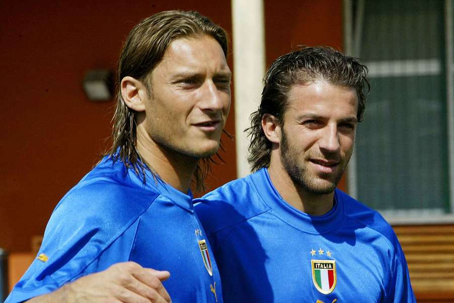 Totti y Del Piero en 2004 con la selección italiana