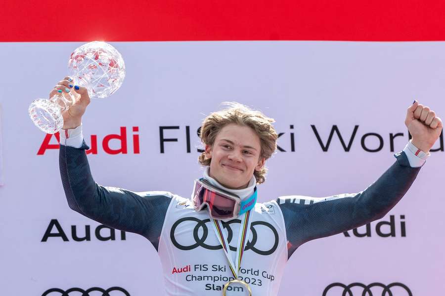 Paukenschlag: Norwegens Lucas Braathen hat einen Tag vor dem Auftakt des alpinen Ski-Weltcups seinen Rücktritt erklärt.