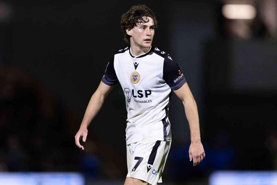 Falkirk sign Brentford midfielder Ben Krauhaus on loan Falkirk sign Brentford midfielder Ben Krauhaus on loan