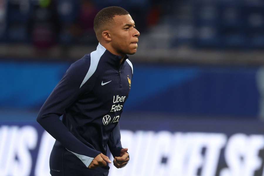 Kylian Mbappe odrzucił propozycję mediacji w sporze z Paris Saint-Germain