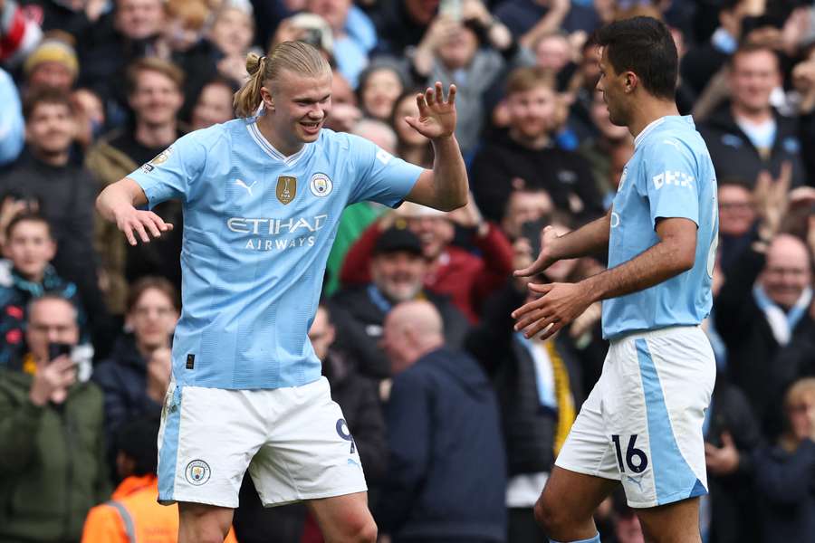 Com quatro gols de Haaland, City goleou o Wolverhampton na última rodada